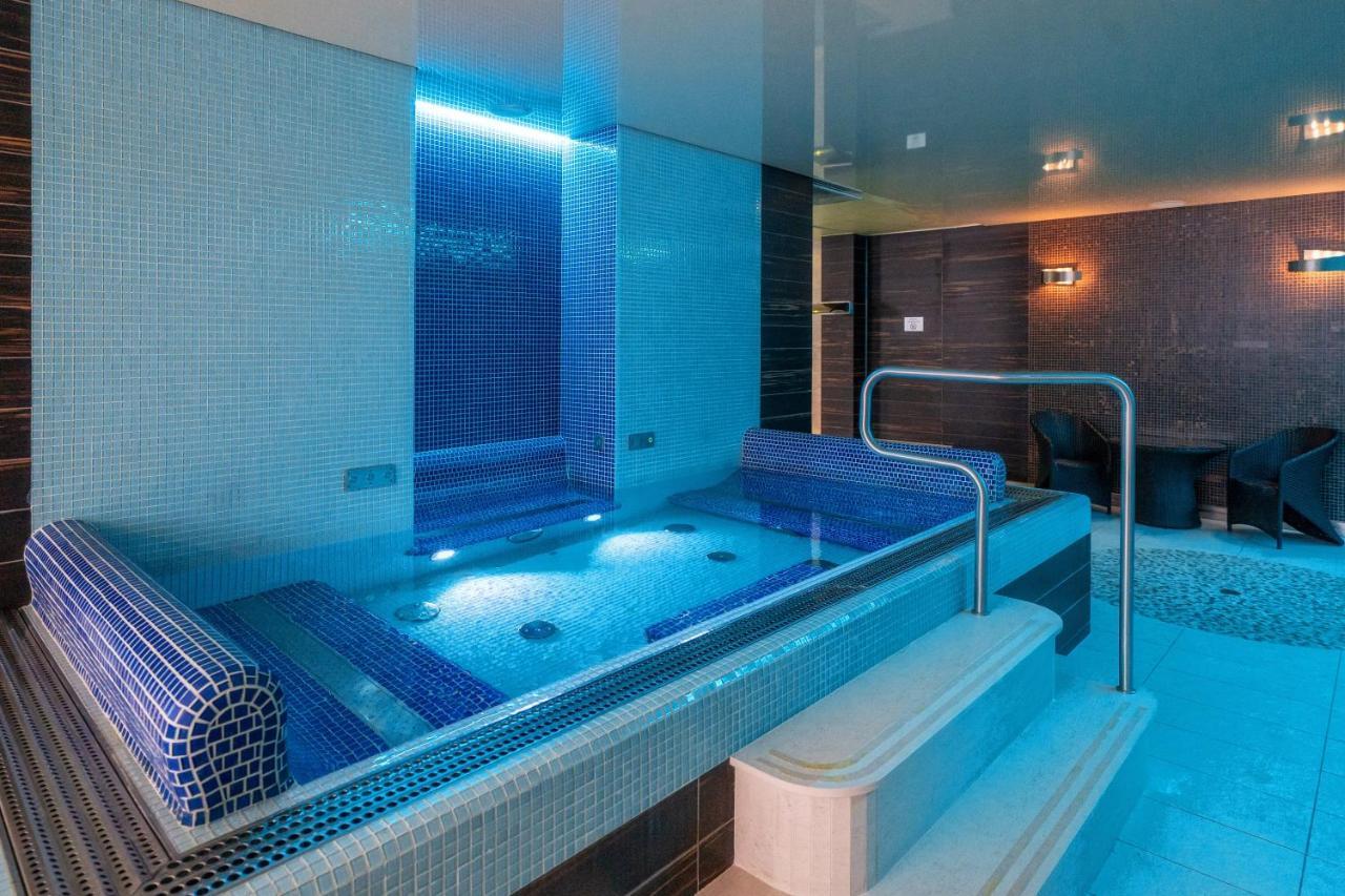 Hotel & Spa Czarny Gron Rzyki Extérieur photo