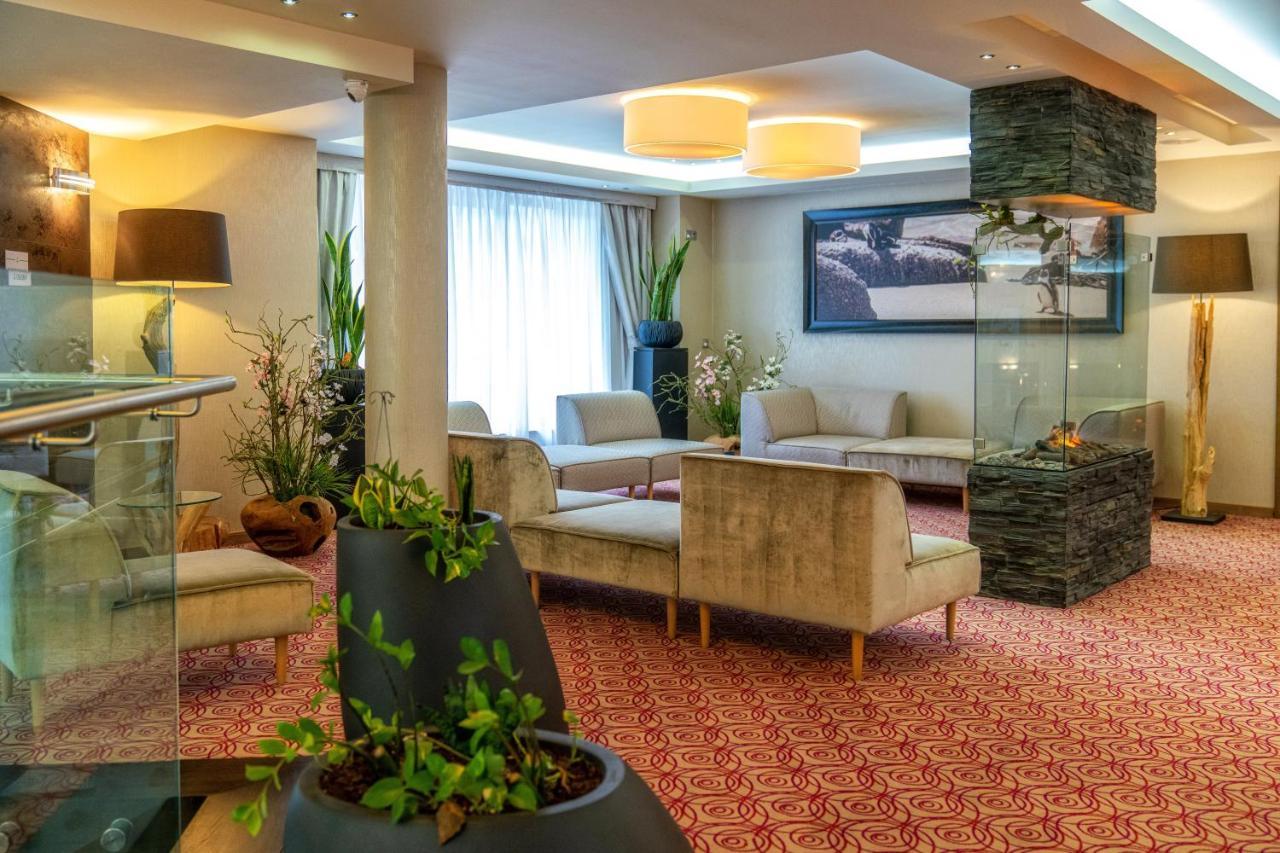 Hotel & Spa Czarny Gron Rzyki Extérieur photo