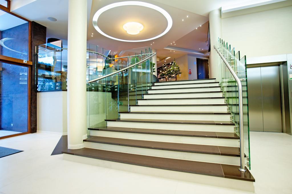 Hotel & Spa Czarny Gron Rzyki Extérieur photo